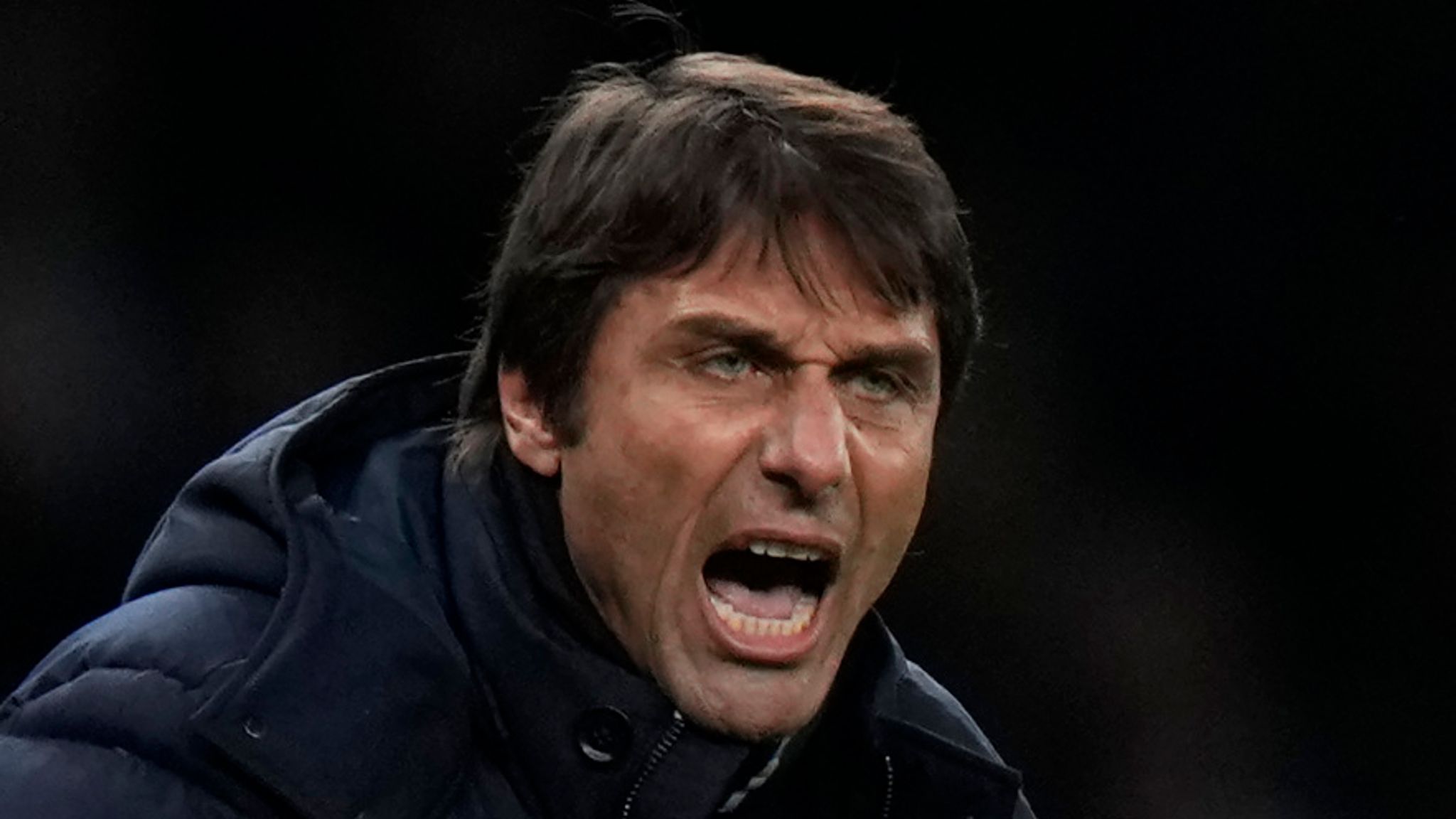Tottenham&#39;s head coach Antonio Conte gives instructions to his players during the English Premier League soccer match between Tottenham Hotspur and Southampton at the Tottenham Hotspur Stadium in London, Wednesday, Feb. 9, 2022.