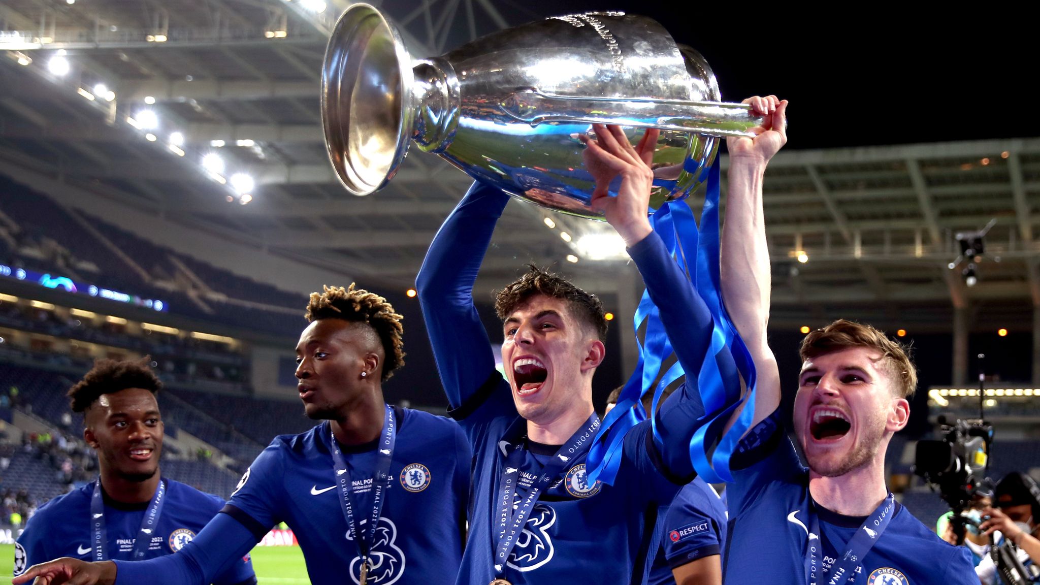 Chelsea beat Manchester City to win the Champions League in 2020/21 