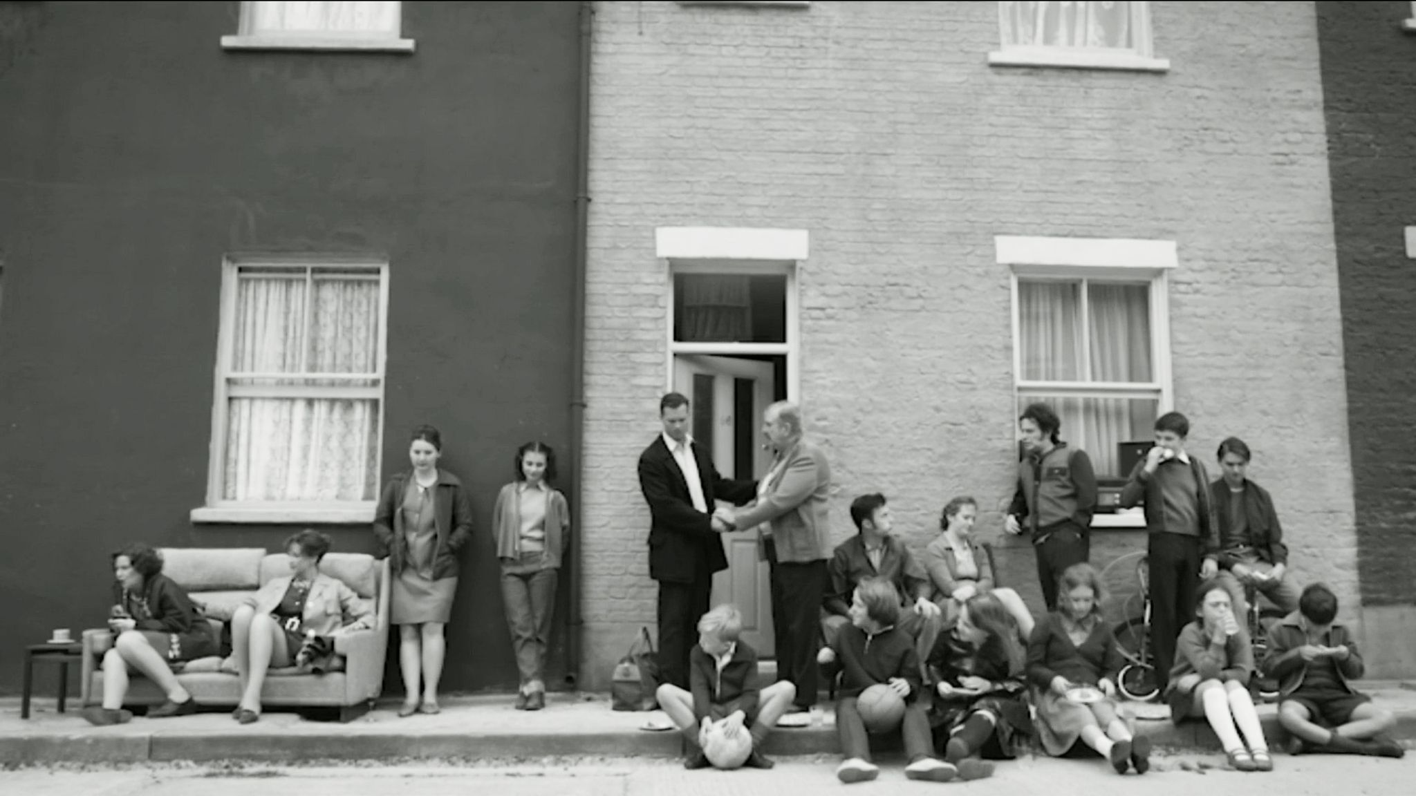 &#39;Belfast&#39; portrays working class life in the city in the late 1960s