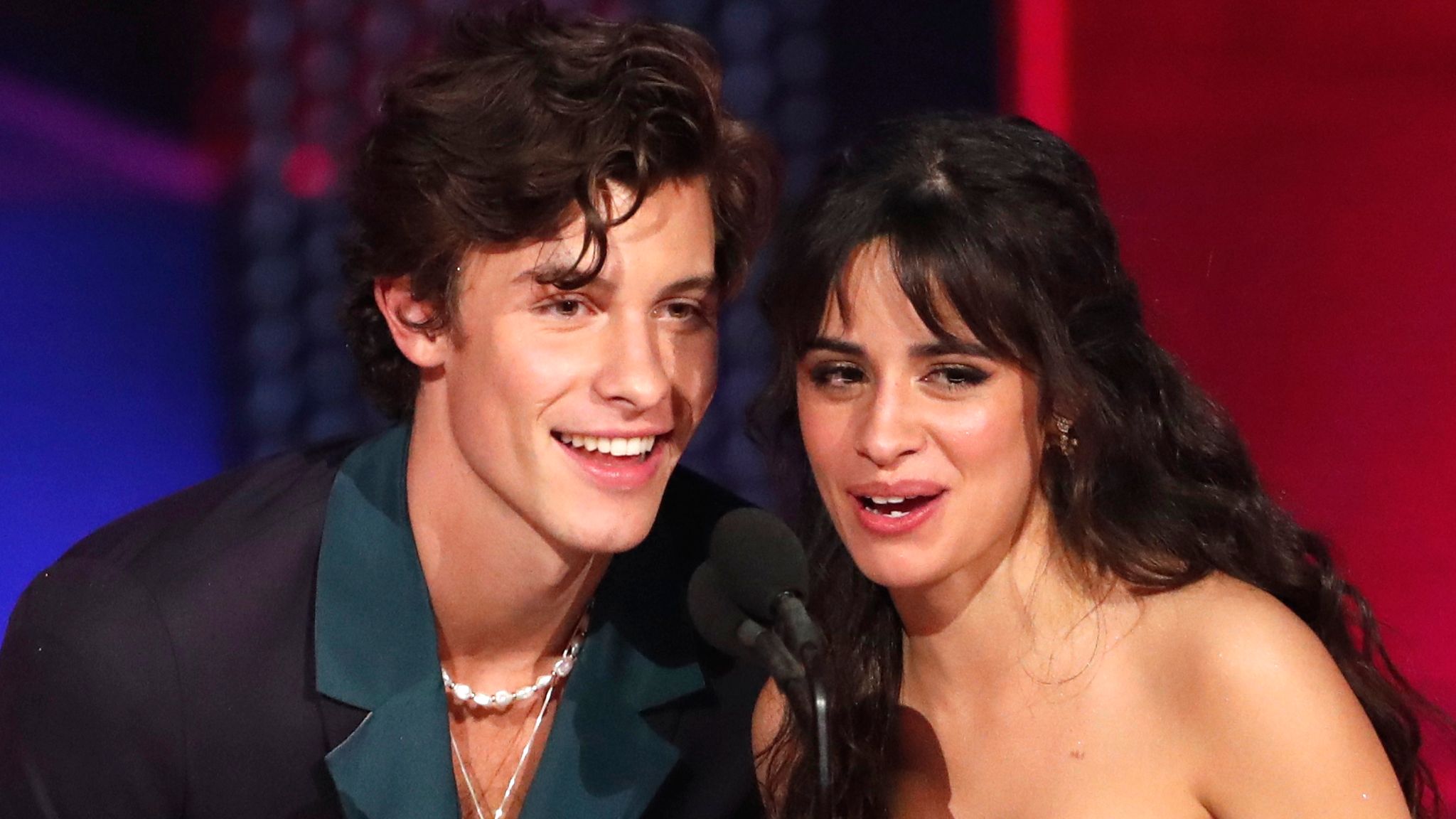 2019 American Music Awards - Show - Los Angeles, California, U.S., November 24, 2019 - Shawn Mendes and Camila Cabello accept the Collaboration of the Year award for "Senorita." REUTERS/Mario Anzuoni