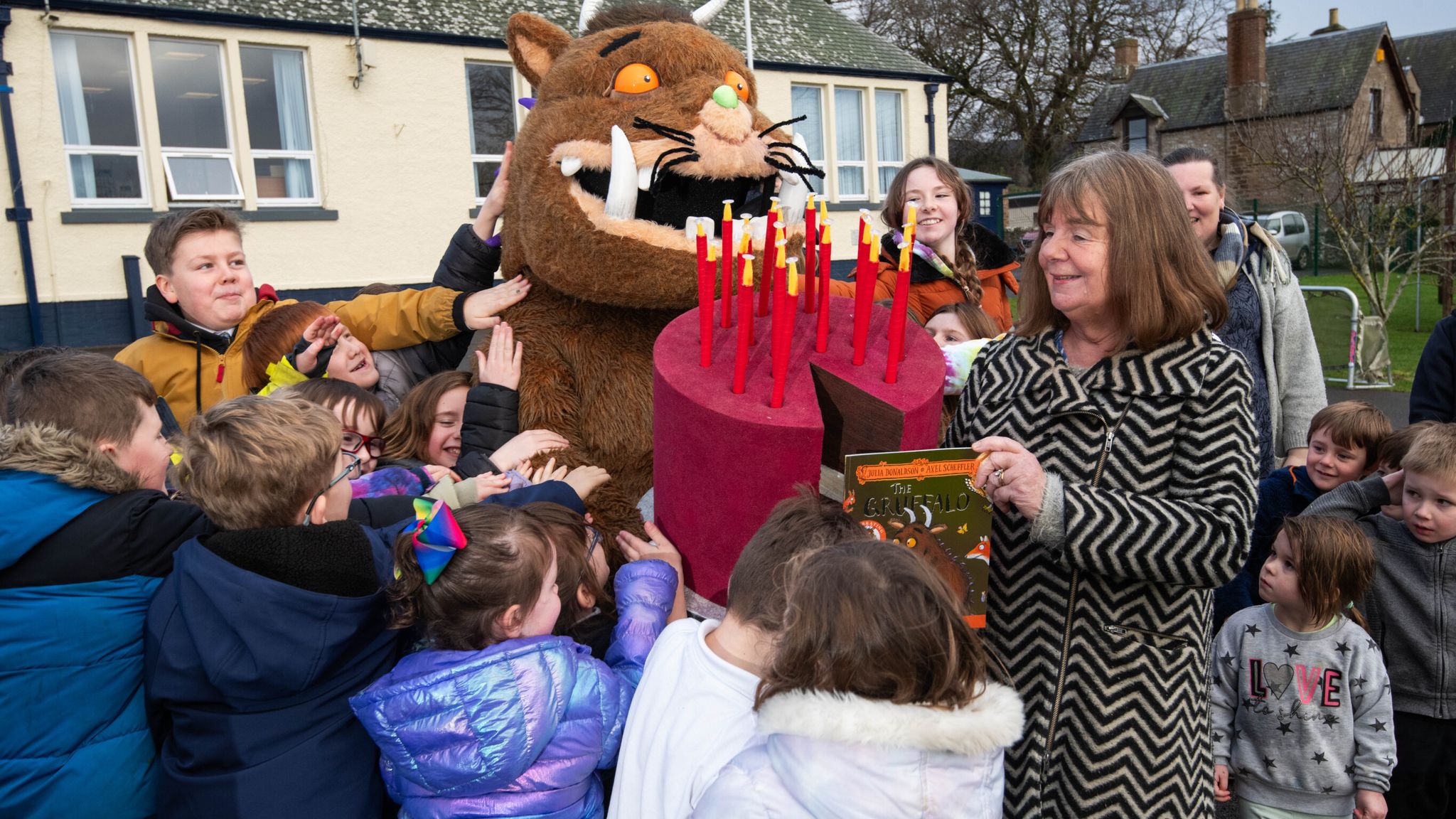 The Gruffalo writer Julia Donaldson returned to Auchterhouse Primary School in Angus. Pic: Alan Richardson