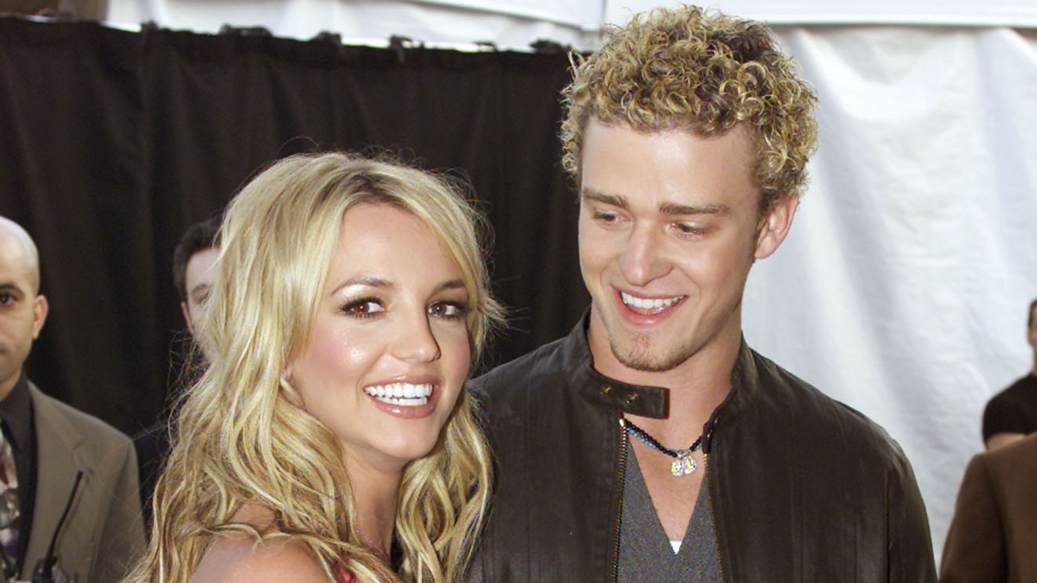 Pic: Reuters Singer Britney Spears and boyfriend, Justin Timberlake of the group "&#39;N Sync" arrive at the 29th annual American Music Awards in Los Angeles January 9, 2002. Spears is a perfomer at the awards show which honors performers of Pop, Rock, Rap, Country and Latin Music. REUTERS/Adrees Latif FSP