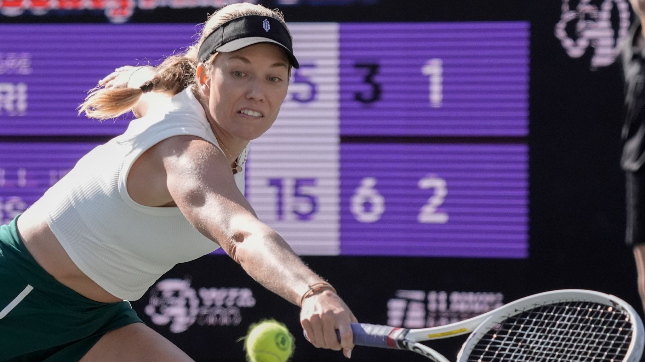 April 6, 2024: Danielle Collins (USA) defeated Maria Sakkari (GRE) at the Credit One Charleston Open being played at Family Circle Tennis Center in Charleston, South Carolina / USA ....Leslie Billman/Tennisclix/Cal Sport Media (Credit Image: .. Leslie Billman/Cal Sport Media) (Cal Sport Media via AP Images)