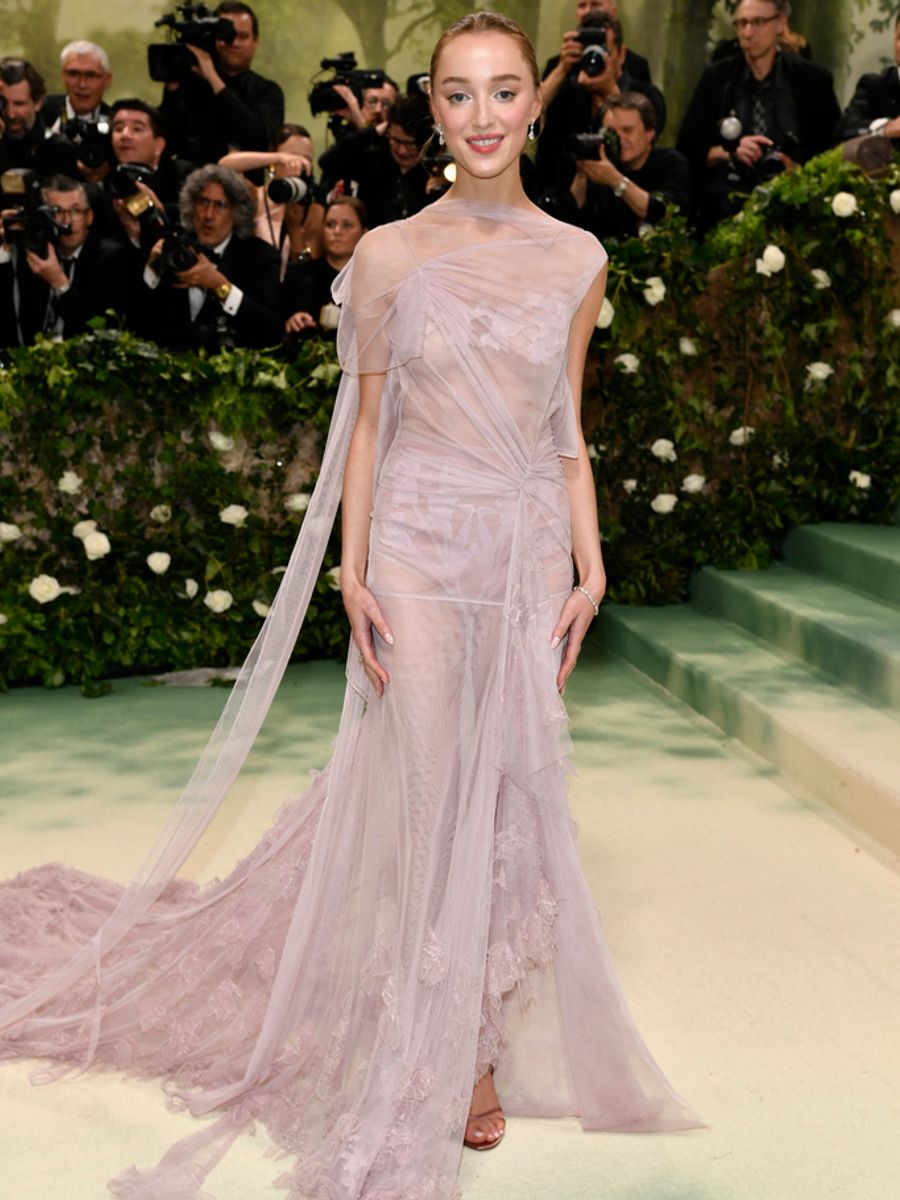 Phoebe Dynevor attends The Metropolitan Museum of Art&#39;s Costume Institute benefit gala celebrating the opening of the "Sleeping Beauties: Reawakening Fashion" exhibition on Monday, May 6, 2024, in New York. (Photo by Evan Agostini/Invision/AP)