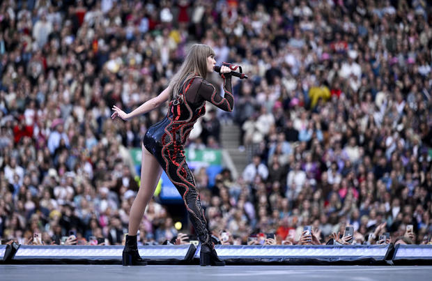 Taylor Swift | The Eras Tour - Edinburgh, Scotland 