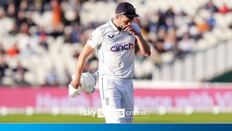 Mark Wood ruled out of rest of Sri Lanka test through injury