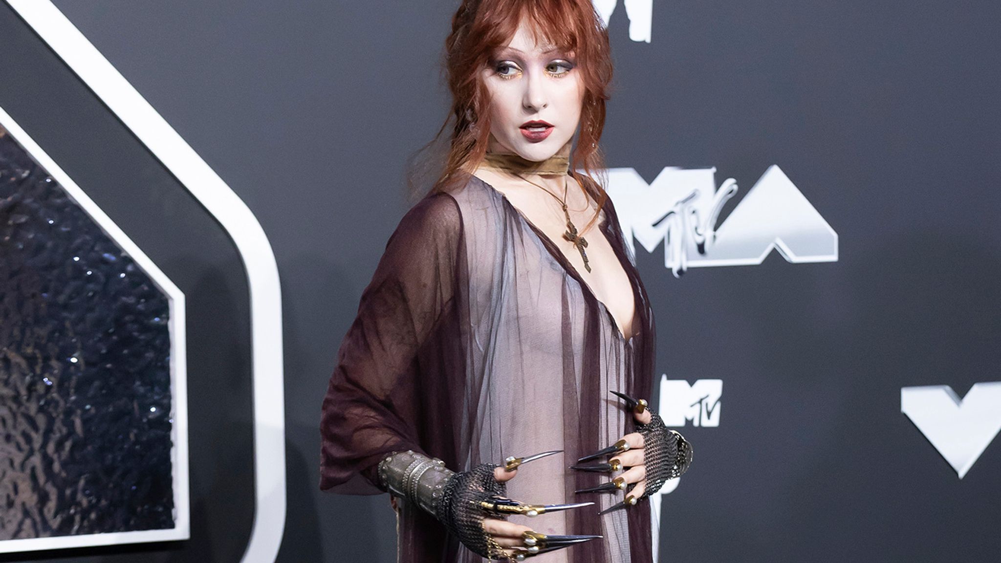 MTV Video Music Awards 2024 - Red Carpet ** STORY AVAILABLE, CONTACT SUPPLIER** Featuring: Chappell Roan Where: New York, New York, United States When: 11 Sep 2024 Credit: Janet Mayer/INSTARimages.com (Cover Images via AP Images)