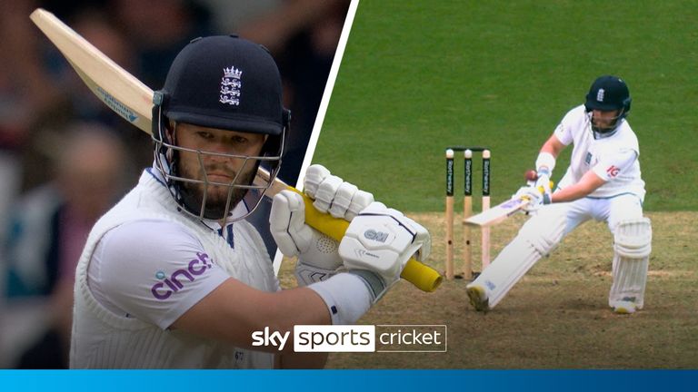 Watch as Ben Duckett hits two back-to-back sixes in England&#39;s final Test match against Sri Lanka.