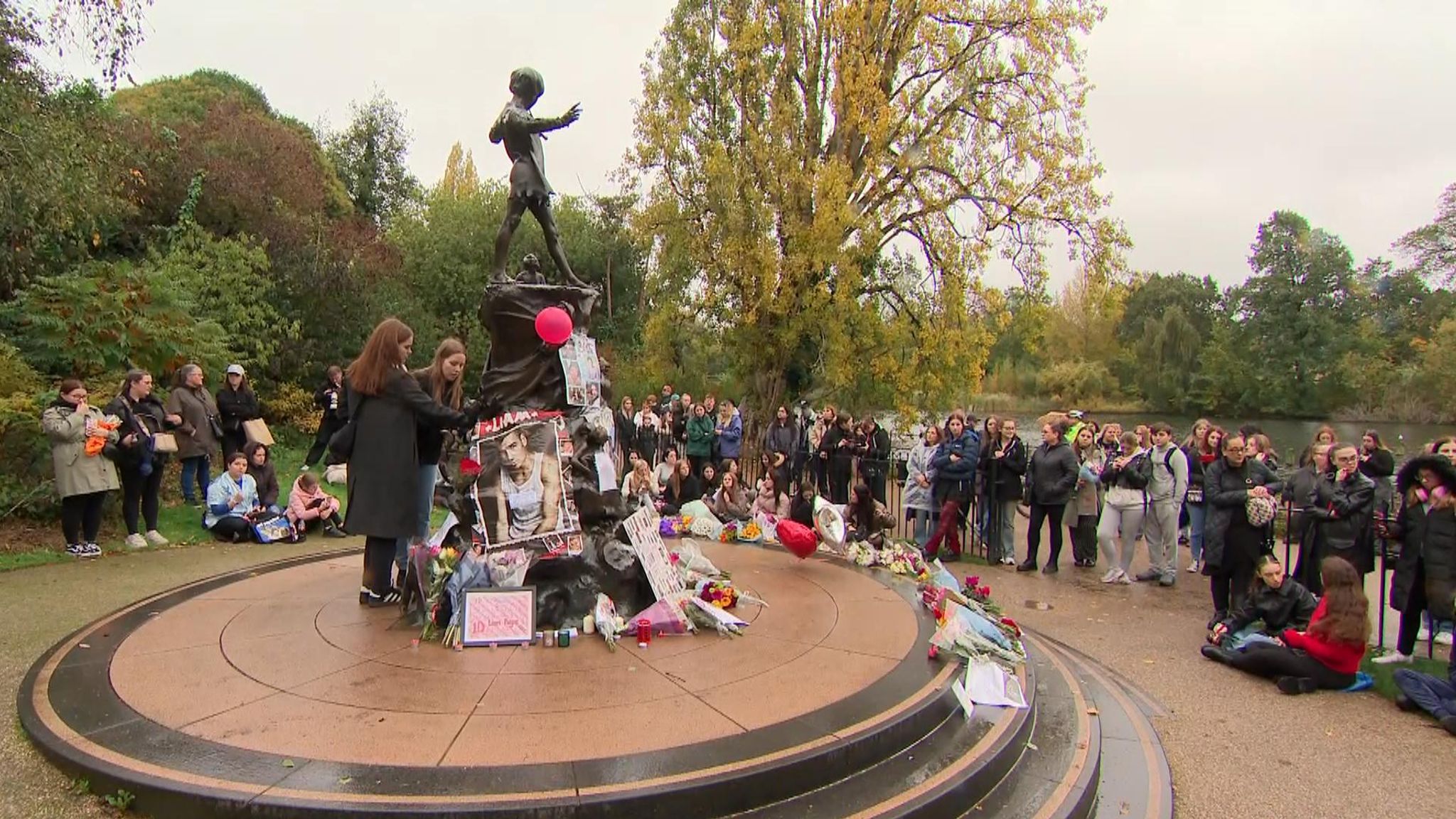 Liam Payne fans lay tributes to him in London's Hyde Park