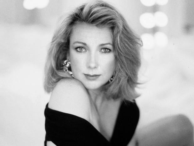 Teri Garr poses for a portrait in Los Angeles, California, circa 1983. 