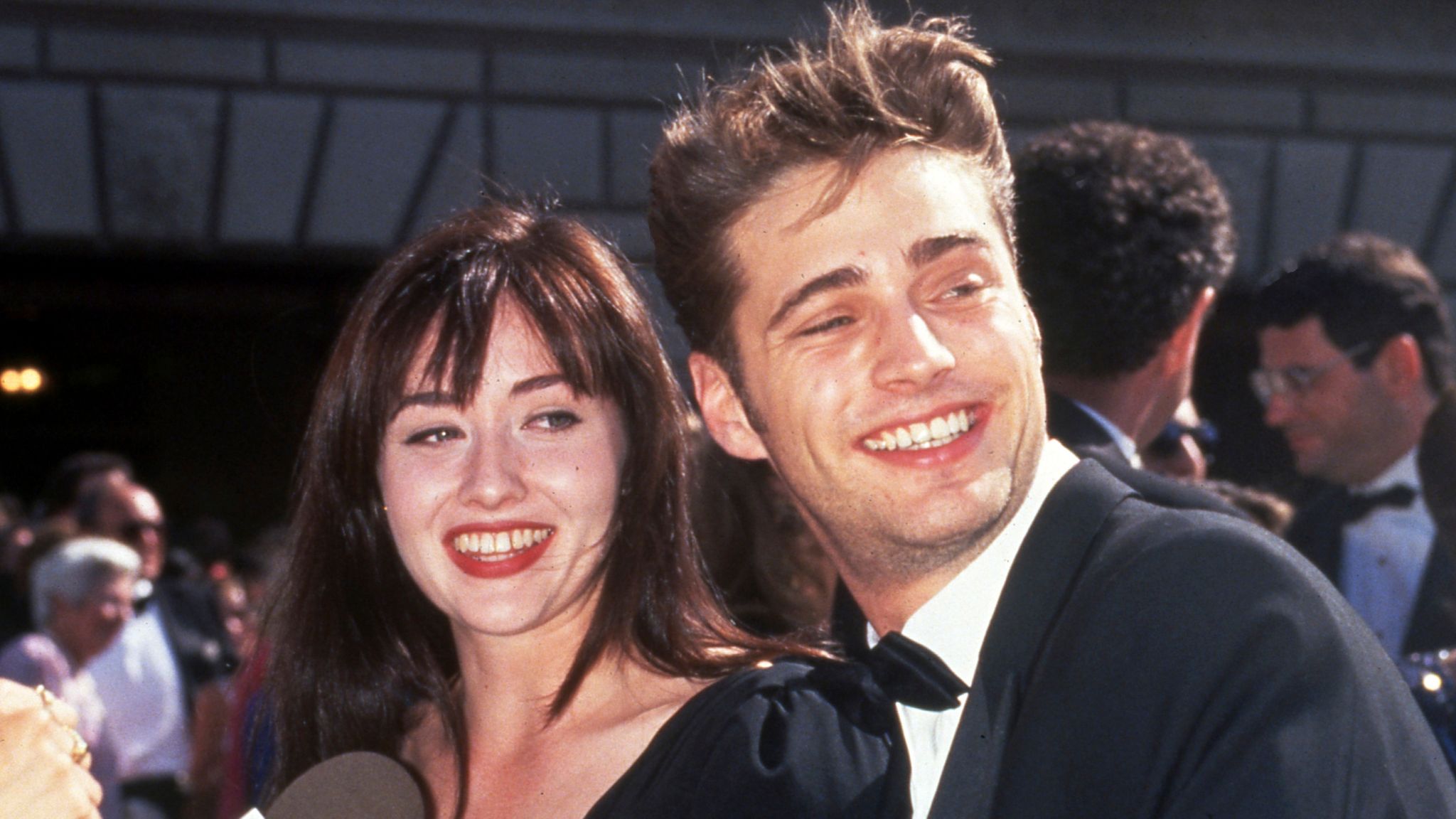 Shannen Doherty with her Beverly Hills, 90210 co-star Jason Priestley in 1991. Pic: Ralph Dominguez/MediaPunch/IPX via AP