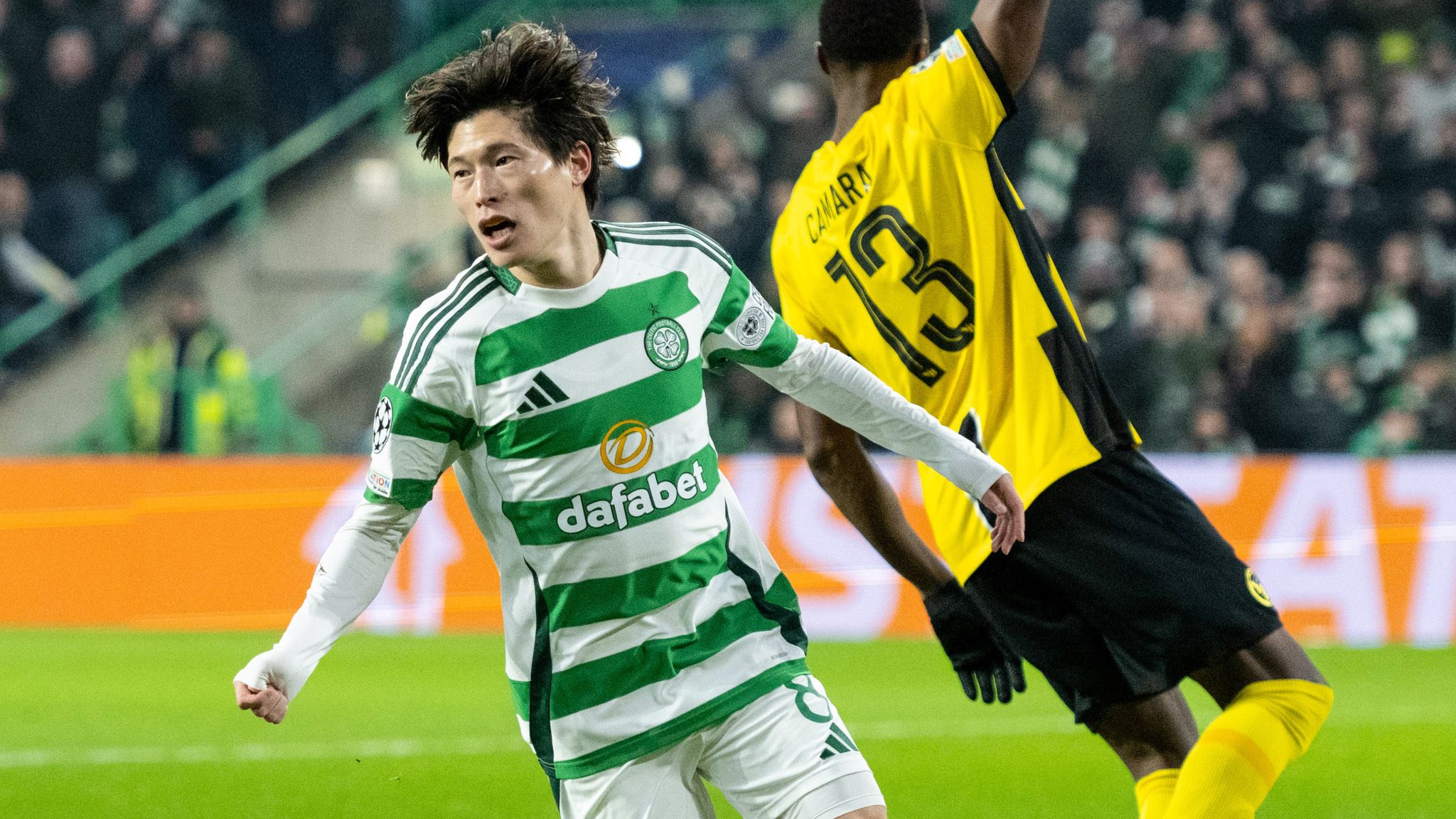 GLASGOW, SCOTLAND - JANUARY 22: Celtic's Kyogo Furuhashi wheels away to celebrate but his goal is disallowed for offside during a UEFA Champions League 2024/25 League Phase MD7 match between Celtic and BSC Young Boys at Celtic Park, on January 22, 2025, in Glasgow, Scotland. (Photo by Paul Devlin / SNS Group)